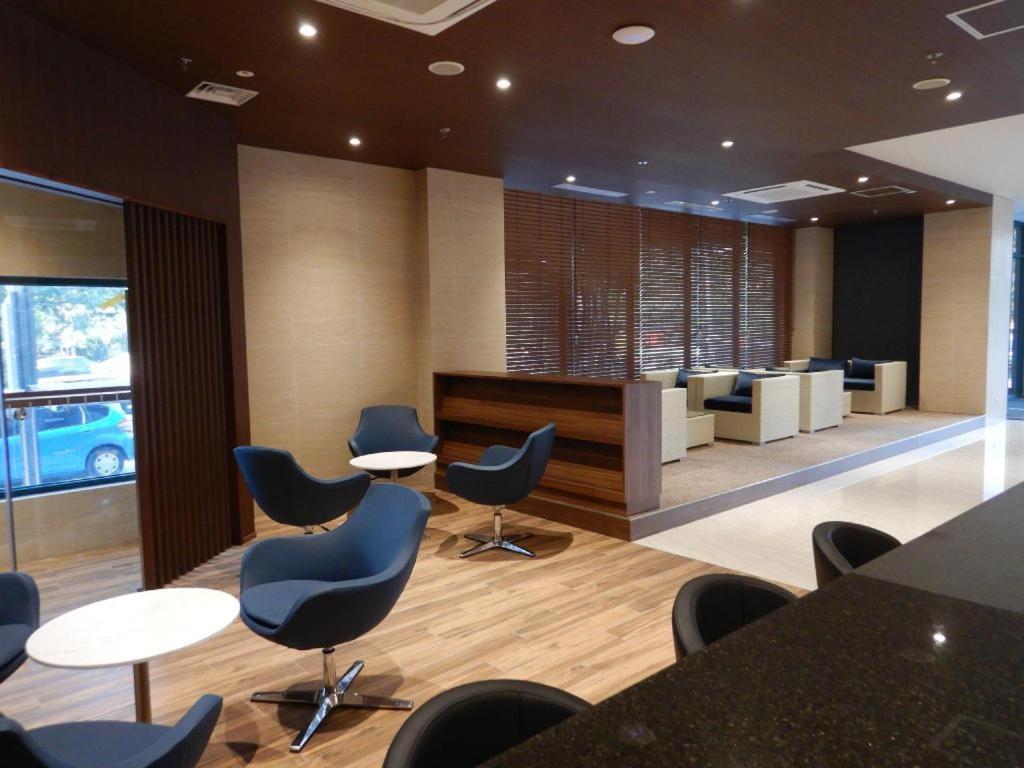 Wishton Hotel יאנגון מראה חיצוני תמונה